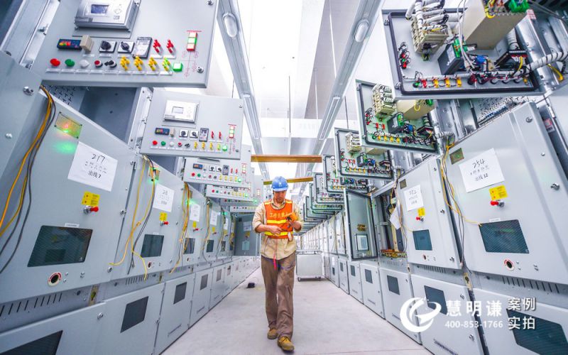 智能電表隨著智能電網(wǎng)的建設(shè)與改造迎來廣闊的市場需求